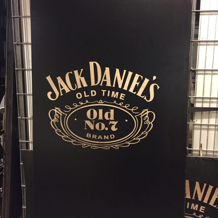 Jack Daniel's skilt